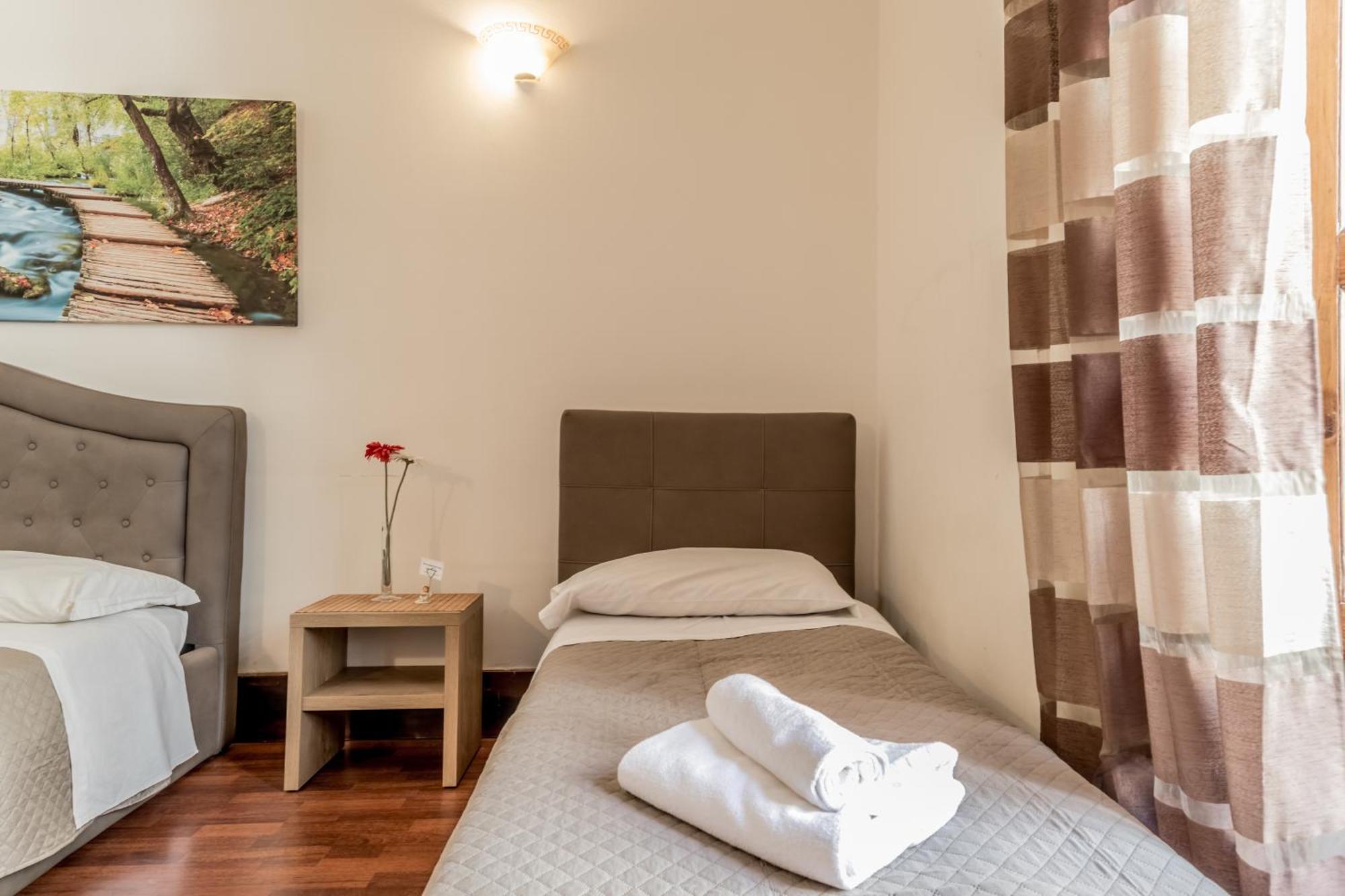 Ariana Luxury Guest House Roma Exterior foto